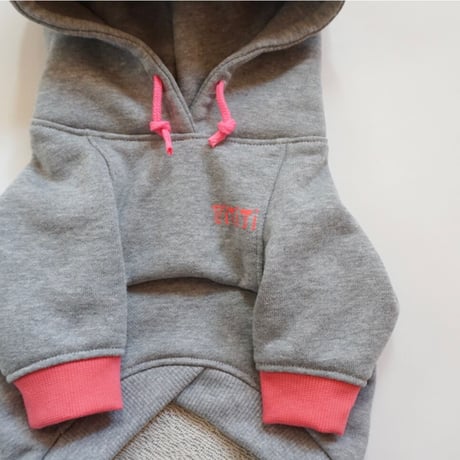 tititiのネオンパーカー//ピンク・・・・フレブル服TiTiTi