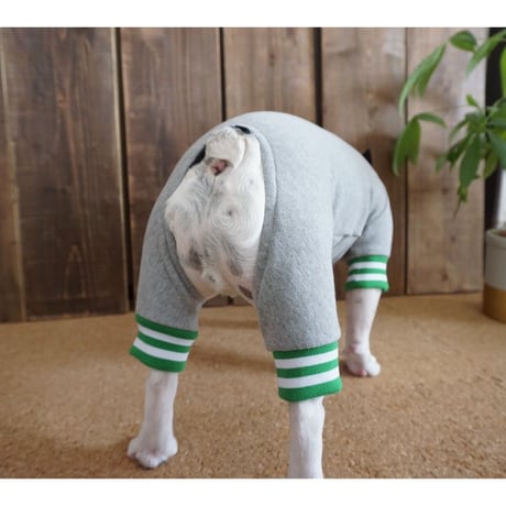 tititiのスウェットロンパース//ホワイト×ゴールド      　　　　*フレブル服TiTiTi