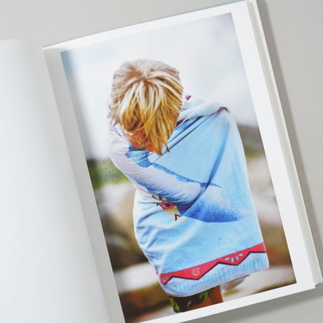 Gift / 川内倫子(Rinko Kawauchi)、Terri Weifenbach(テリ・ワイフェンバック)