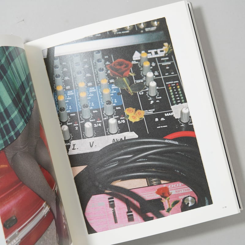 Across the Sea / 草野庸子(Yoko Kusano) | bookobscur