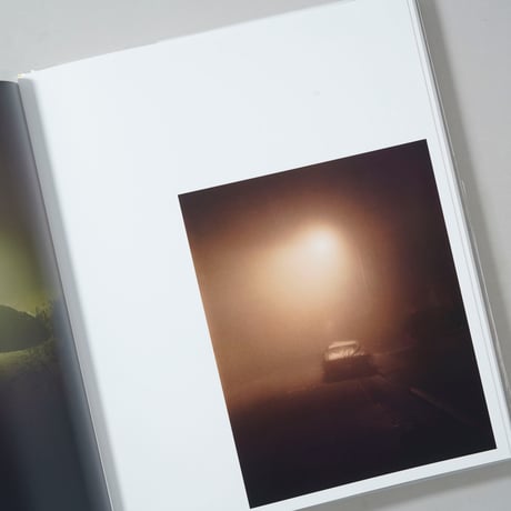[新刊/New] INTIMATE DISTANCE: OVER THIRTY YEARS OF PHOTOGRAPHS, A CHRONOLOGICAL ALBUM / Todd Hido