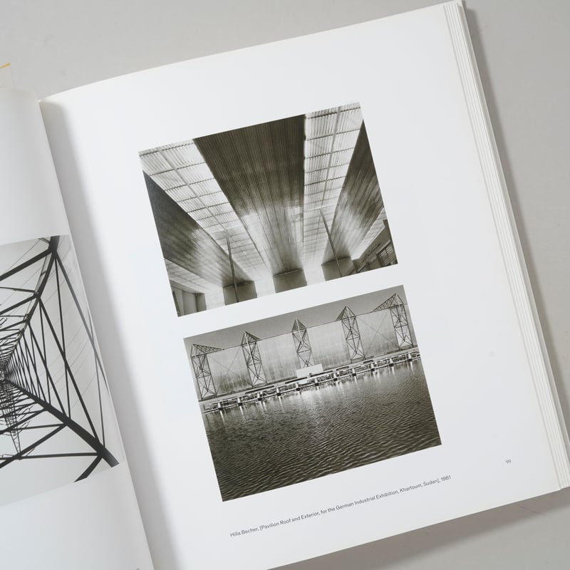 BERND & HILLA BECHER / Bernd und Hilla Becher（ベ