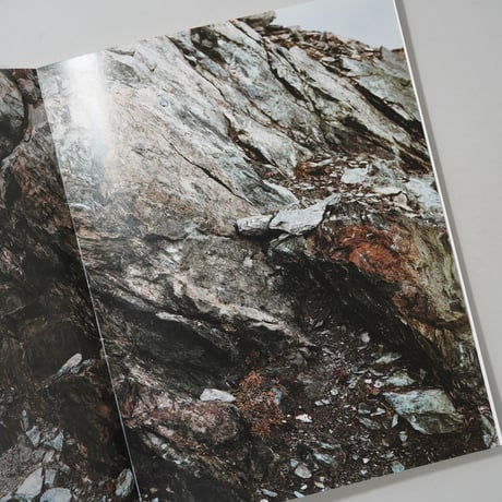 描きかけの地誌 / 蒐集 Unfinished Topography / Collection / 川島崇志(Takashi Kawashima)