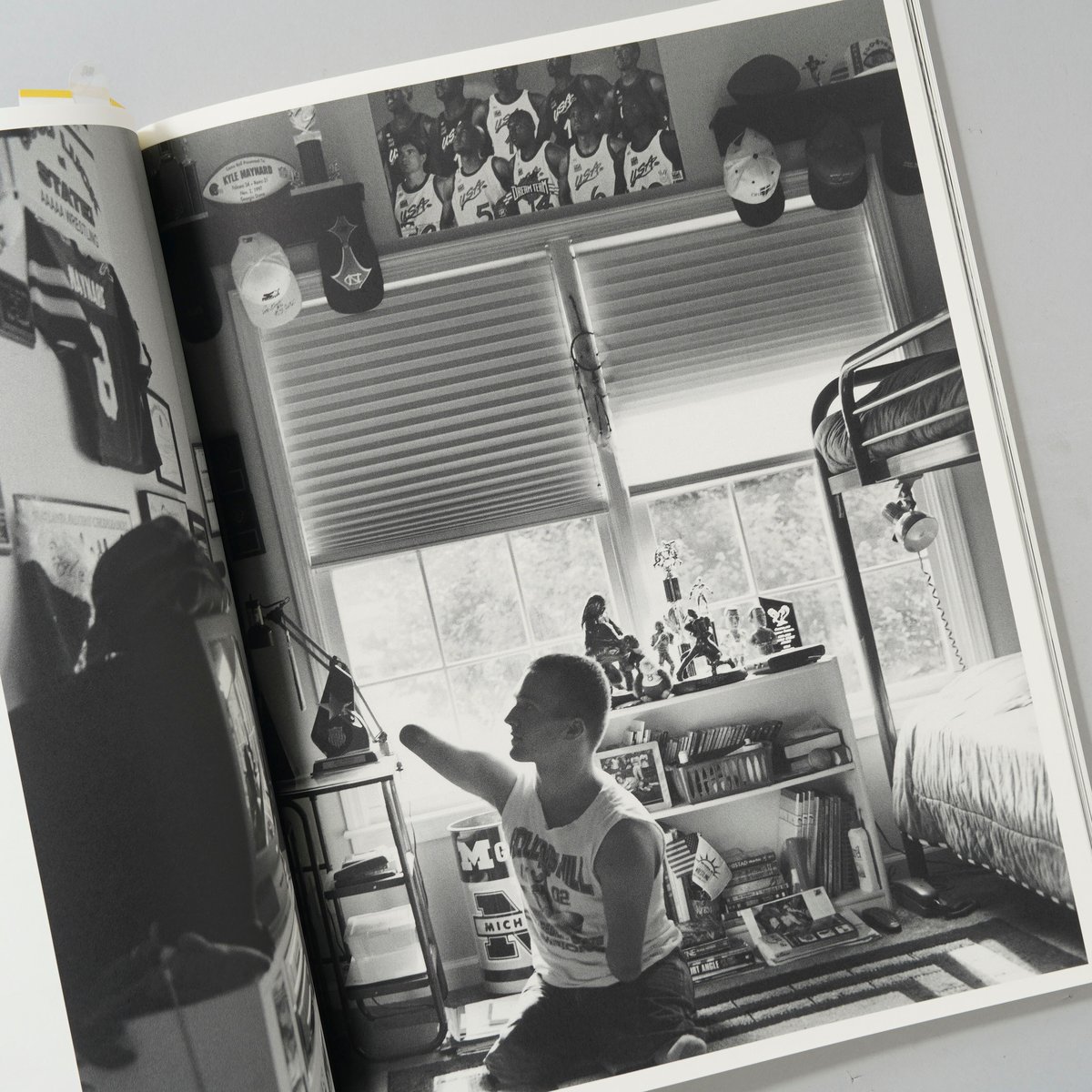 ALL - AMERICAN IV OTHERWORLDLY / Bruce Weber(Br