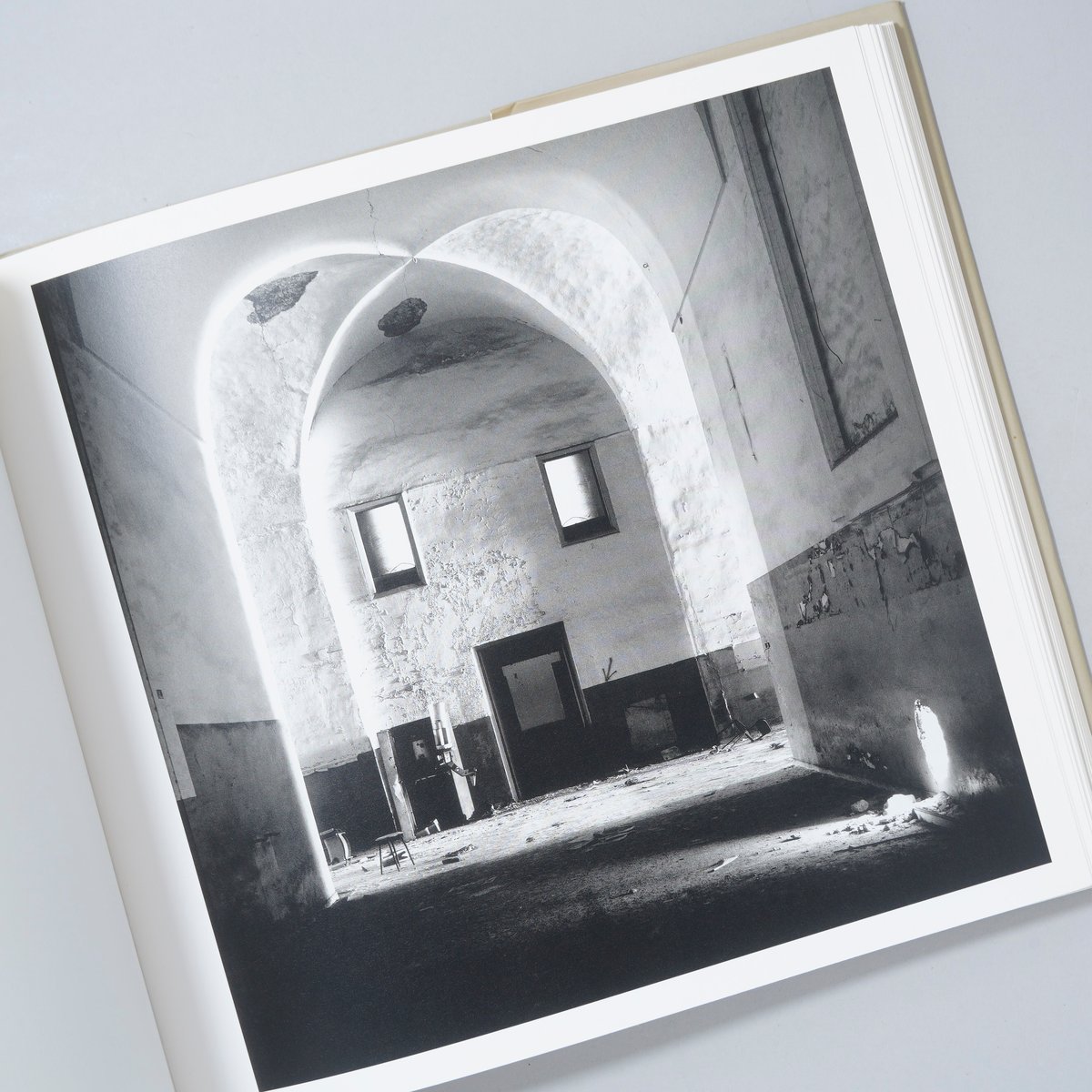 LOST IN SEEING / Mimmo Jodice(ミンモ・ジョディーチェ) | bo