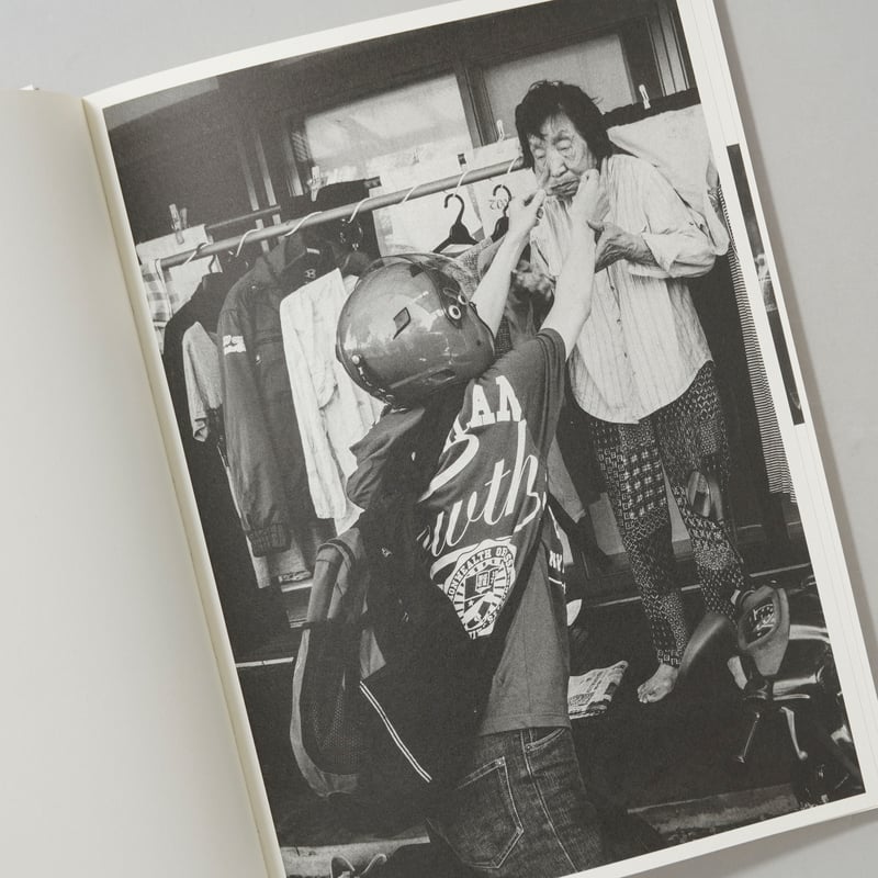 CATEGORY ー japanese | bookobscura｜写真集専門書店｜写真家に