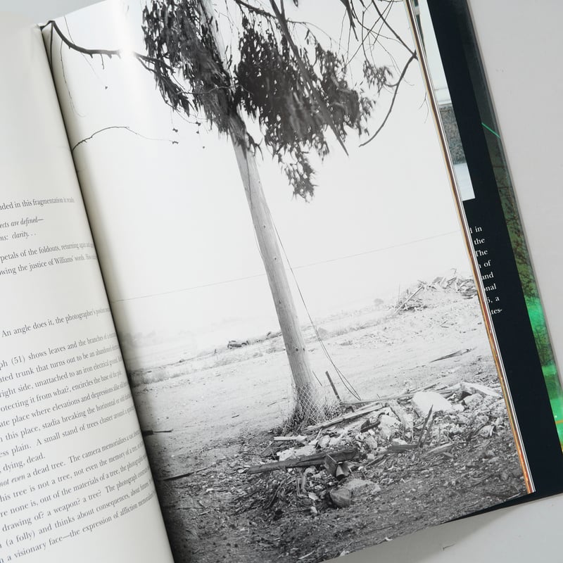 CATEGORY ー landscape | bookobscura|写真集専門書店|写真家に CATEGORY ー landscape | bookobscura|写真集専門書店|写真家に