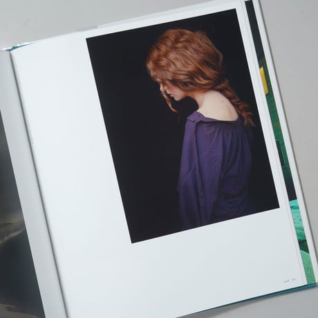 [新刊/New] INTIMATE DISTANCE: OVER THIRTY YEARS OF PHOTOGRAPHS, A CHRONOLOGICAL ALBUM / Todd Hido