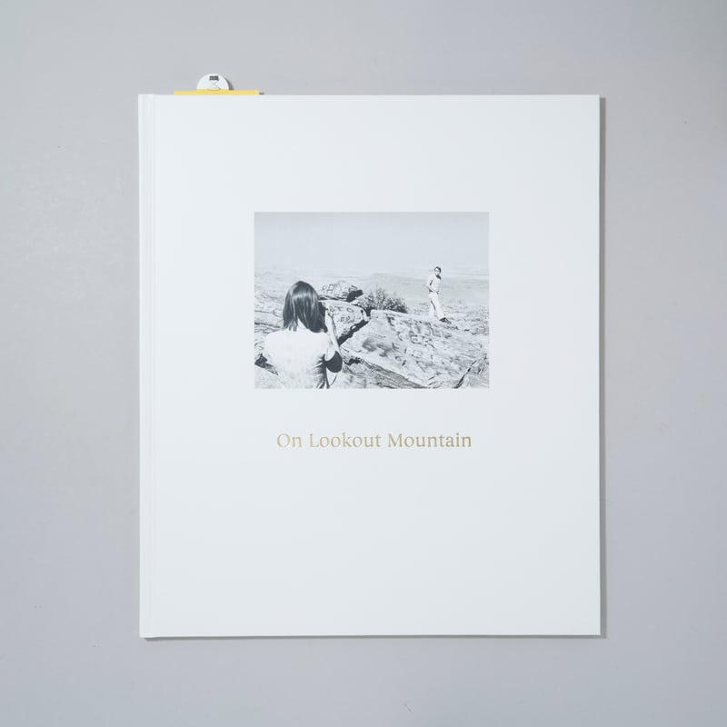 新刊/New]On Lookout Mountain / Robert Adams(ロバート