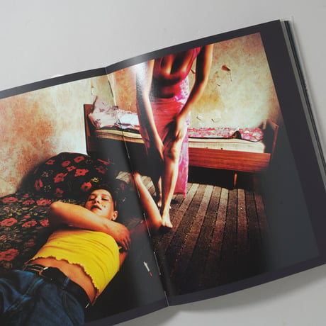 Satellites / Jonas Bendiksen(ジョナス・ベンディクセン)