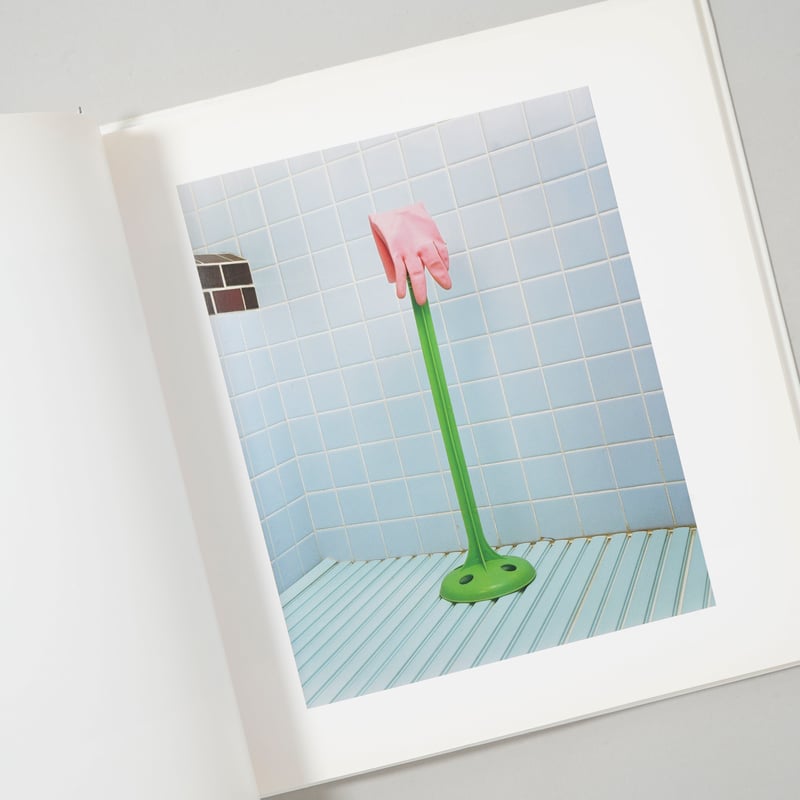 日常らしさ / 安村崇(Takashi Yasumura) | bookobscura｜写真集