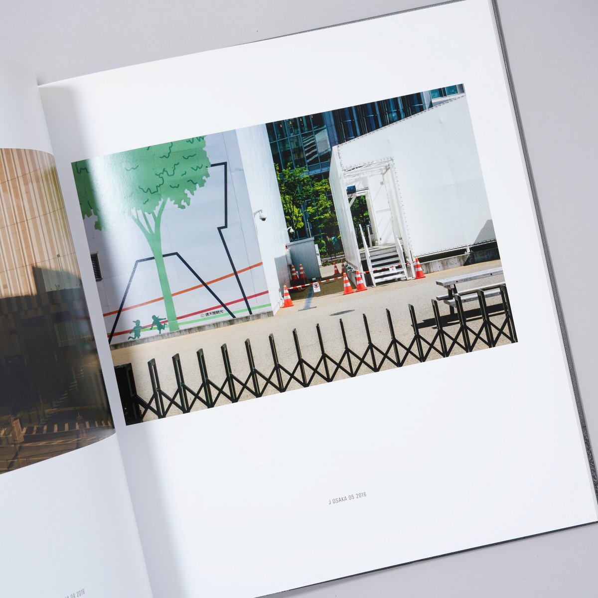 Silent Cities / Mat Hennek(マット・ヘネック) | bookobsc
