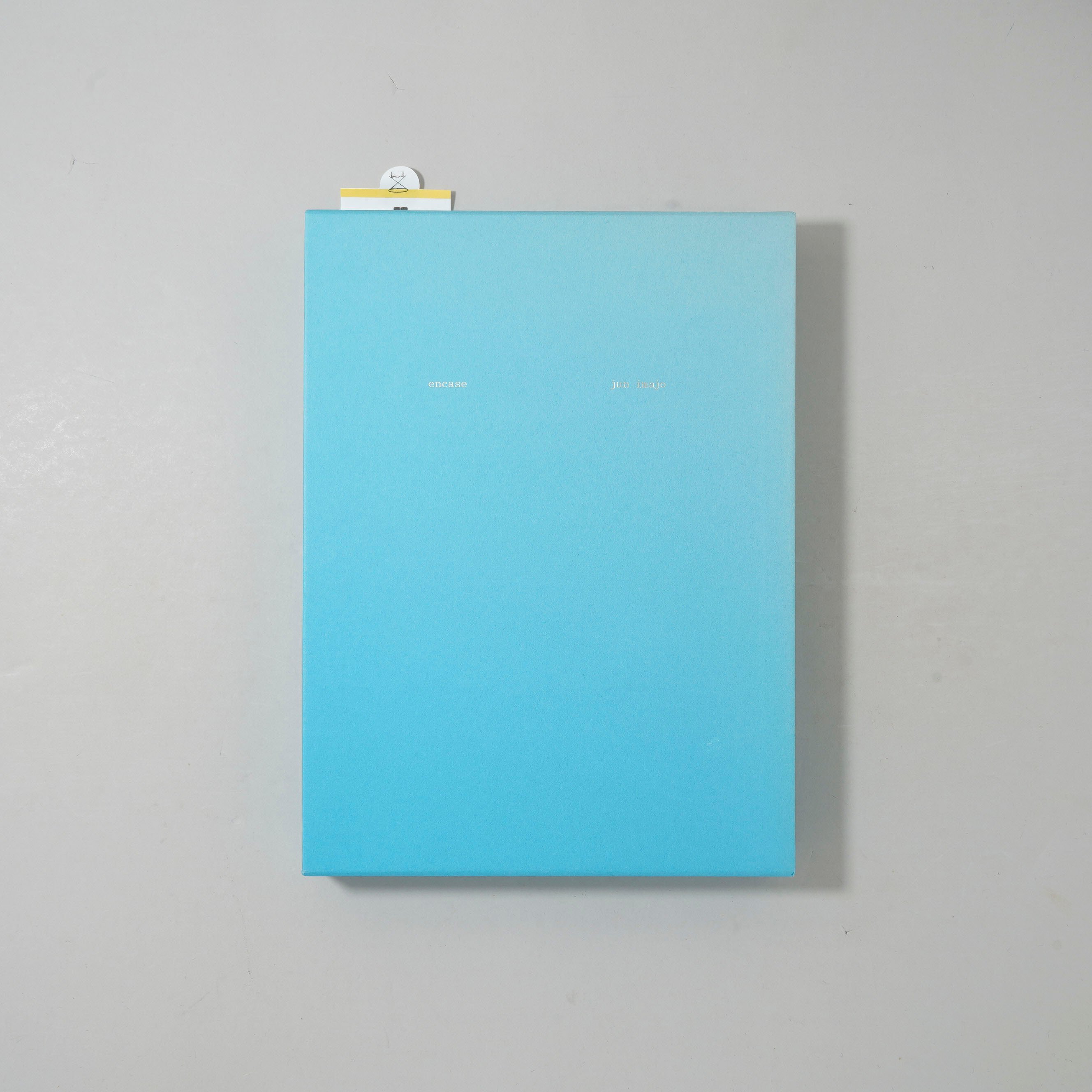 写真家 今城純 写真集『BLUE』 encase / 今城純(Jun Imajo) | bookobscura｜写真集専門書店｜写