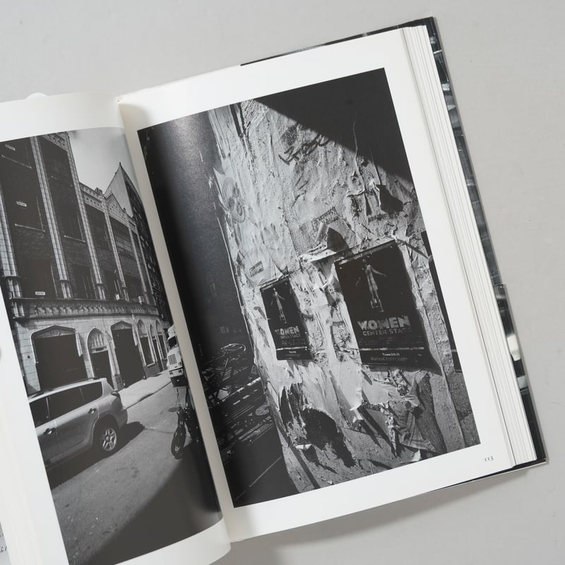 CATEGORY 書籍 ｜Books | bookobscura｜写真集専門書店｜写真家