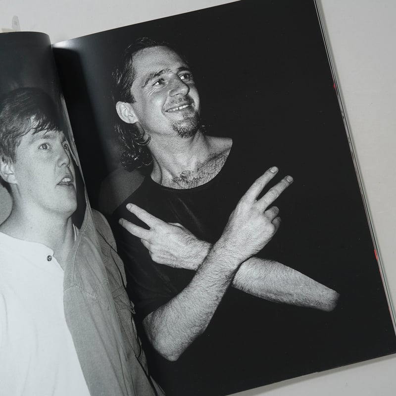RAVE ONE / Peter J Walsh(ピーター・J・ウォルシュ) | bookob