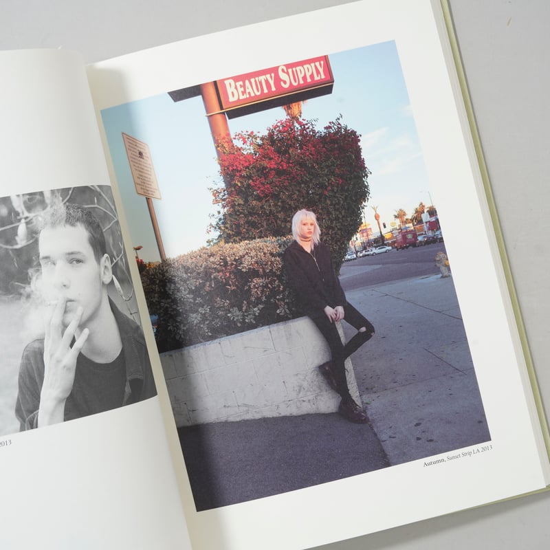 長坂フミ Fumi Nagasaka 写真集 Untitled Youth / 長坂フミ(Fumi Nagasaka) | bookobsc