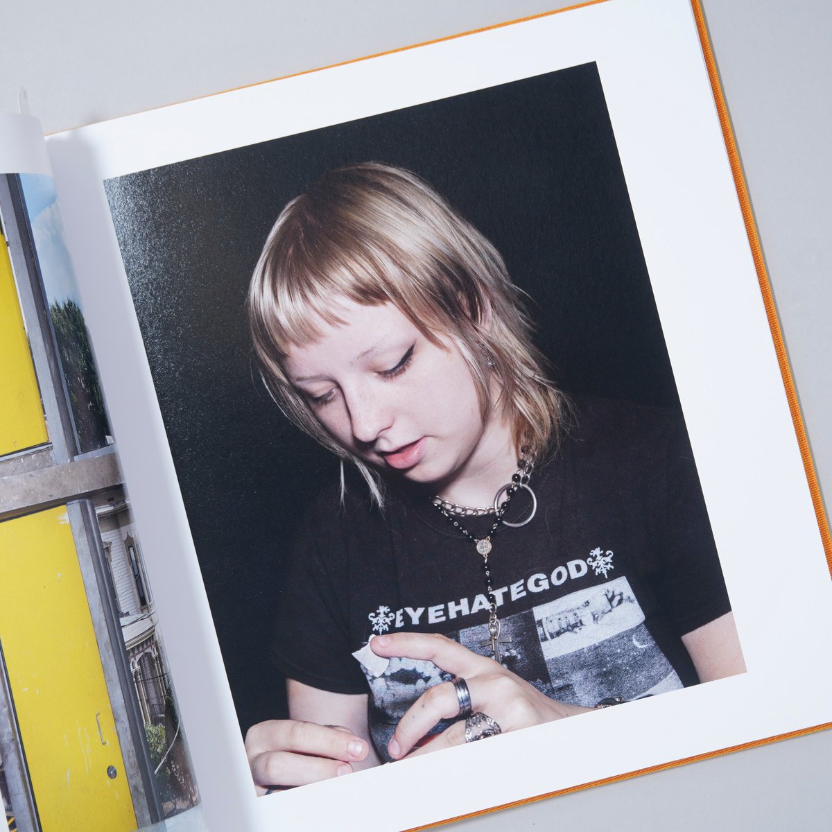 新刊サイン入/New,Signed] ADVICE FOR YOUNG ARTISTS /