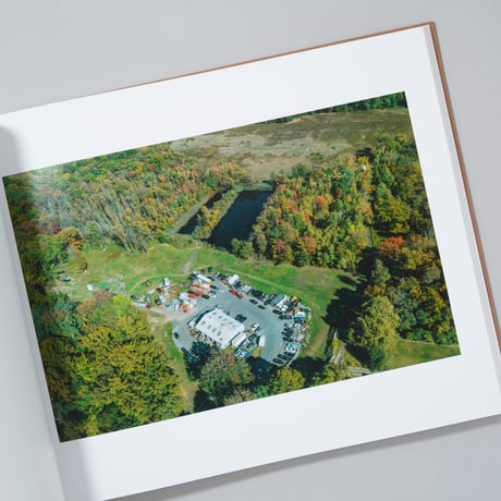 [新刊/New]TOPOGRAPHIES: AERIAL SURVEYS OF THE AMERICAN LANDSCAPE / Stephen Shore(スティーブン・ショア)