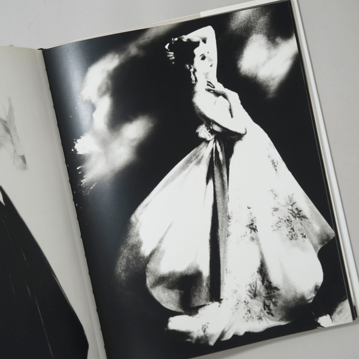 WOMEN / Lillian Bassman (リリアン・バスマン) | bookobscu