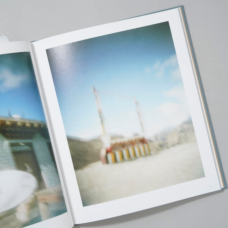 サイン入/Signed] The Light / Mustang 光の王国 / 山西もも(