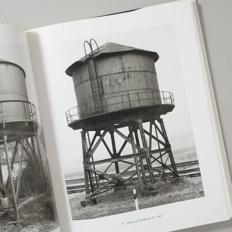 WASSERTURME / Bernd and Hilla BECHER(ベルンド＆ヒラ・ベッヒャー)