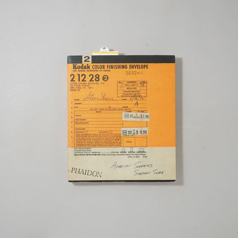 AMERICAN SURFACES / Stephen Shore(スティーブン・ショア) |