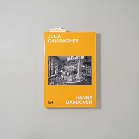 HANNE DARBOVEN. AM BURGBERG / Julia Gaisbacher(ユリア・ガイスバッハー)