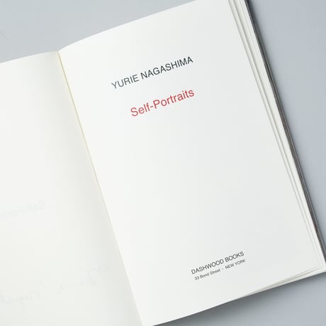 [新刊/NEW]  SELF-PORTRAITS /長島有里枝 (Yurie Nagashima)