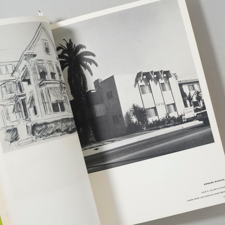 Los Angeles Apartments / Ed Ruscha(エド・ルシェ)