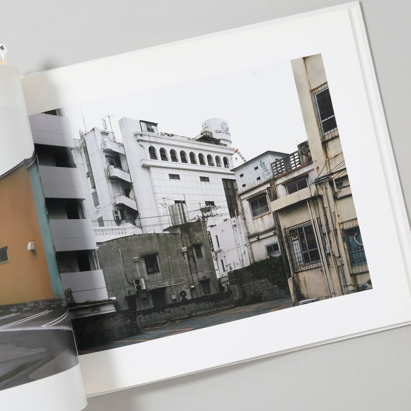 サイン入/Signed] ISOLATED PLACES / 北島敬三(Keizo Kita