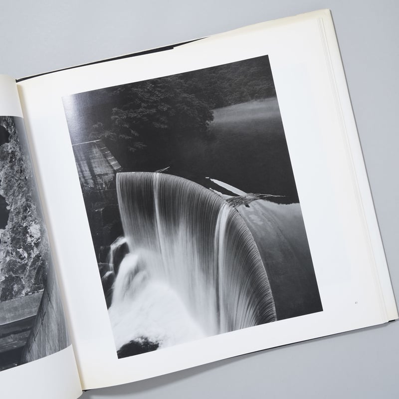 日本典型 PHOTOGRAPHS / 柴田敏雄(Toshio Shibata) | book