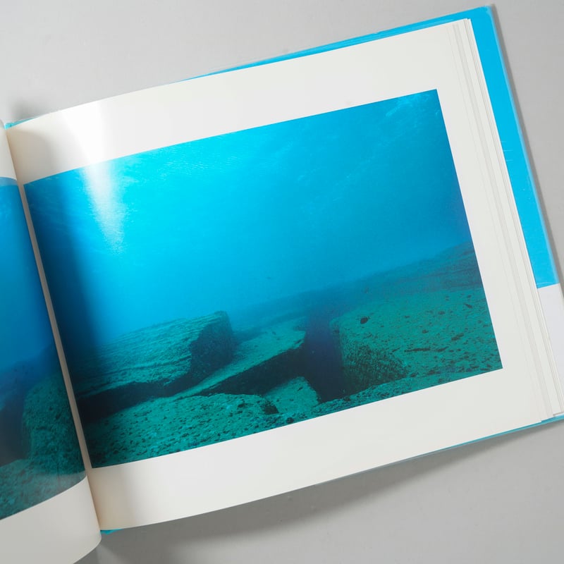この星 / 野口里佳(Rika Noguchi) | bookobscura｜写真集専門書店｜