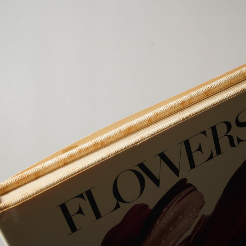 FLOWERS / Irving Penn (アーヴィング・ペン) | bookobscura
