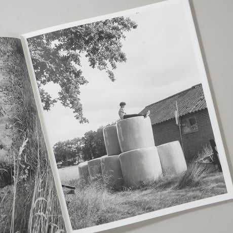 [新刊/New][サイン入/Signed] Mixedness is my Mythology / Farren van Wyk(ファレン・ファン・ウェイク)