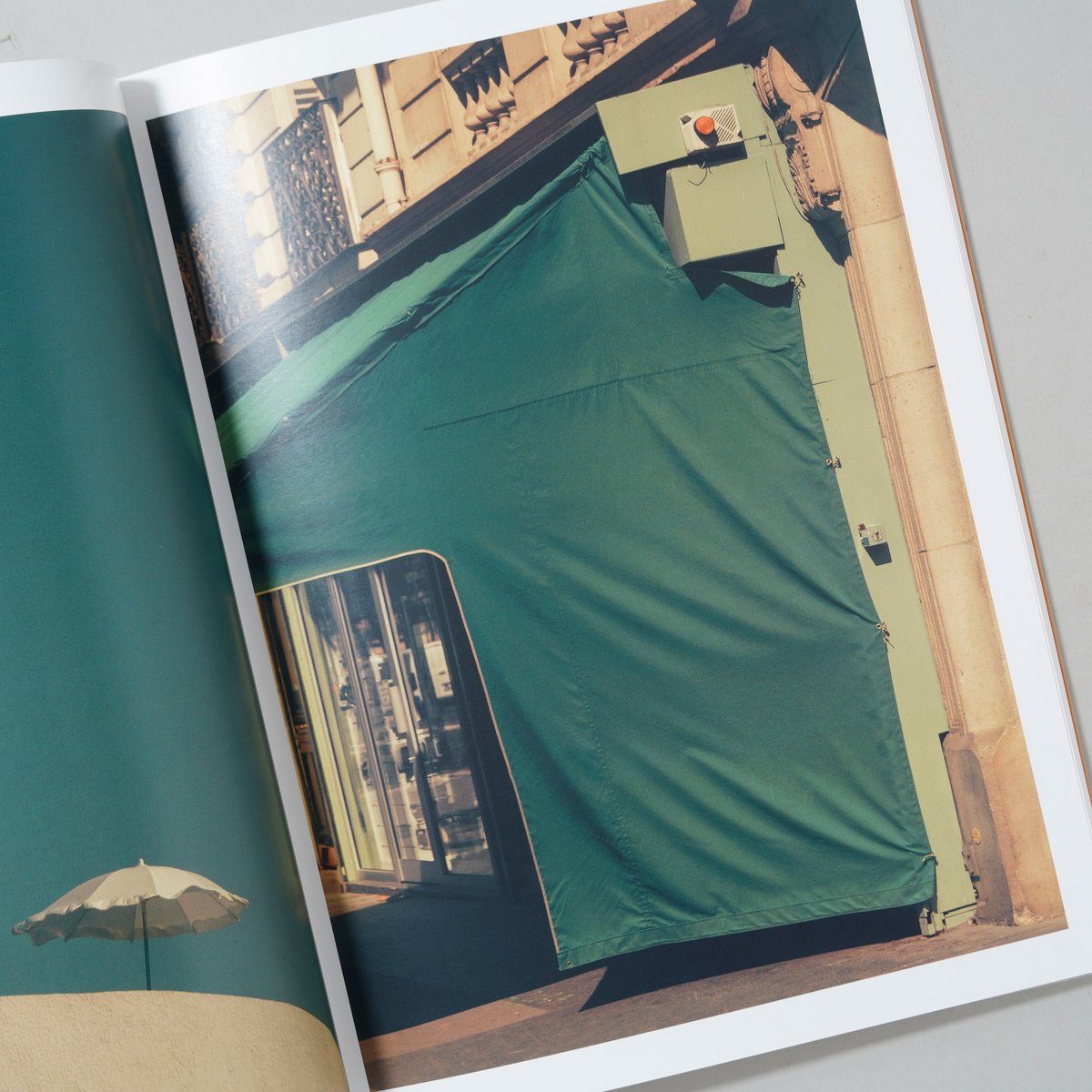 新刊/New] DISTANCES / Romain Laprade(ロマン・ラプラード)