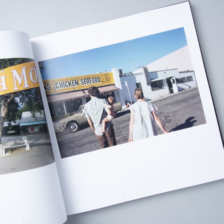 [新刊/New] TRANSPARENCIES: SMALL CAMERA WORKS 1971-1979 / Stephen Shore(スティーブン・ショア)