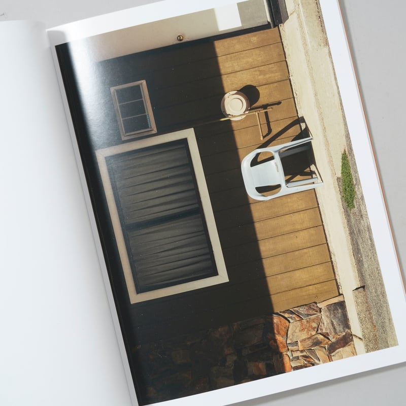 新刊/New] DISTANCES / Romain Laprade(ロマン・ラプラード)