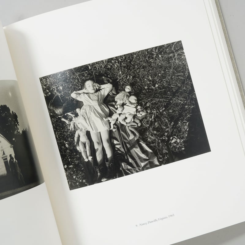 Aerial photographs　Emmet Gowin　エメット・ゴウィン Emmet Gowin's Intimate Photography of Nuclear Destruction