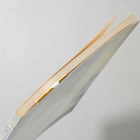 empty white room / 長島有里枝(Yurie Nagashima)