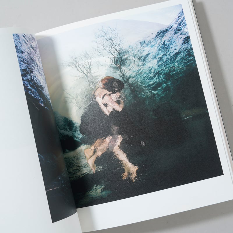 CATEGORY ーused | bookobscura｜写真集専門書店｜写真家による写真集の