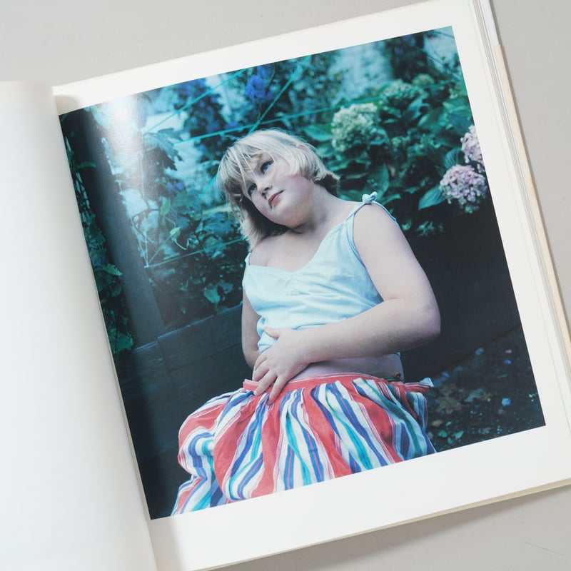 Hellen Van Meene PORTRAITS / Hellen Van Meene(ヘ