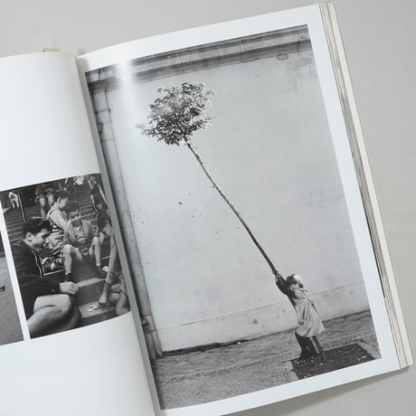 100 photos de Sabine Weiss pour la liberté de la presse / Sabine Weiss(ザビーネ・ヴァイス)