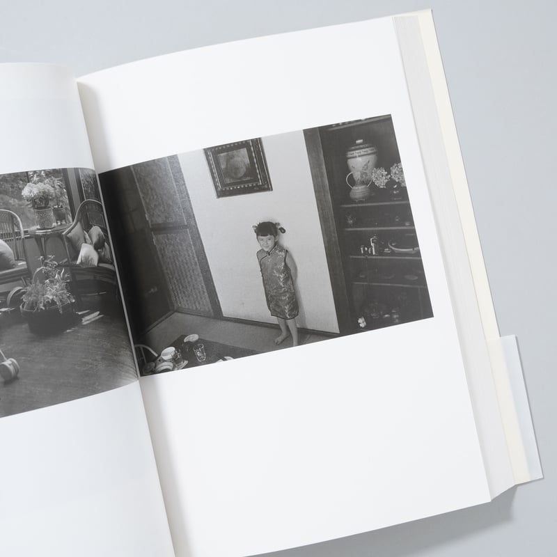 at Home / 上田義彦(Yoshihiko Ueda) | book obscura |...