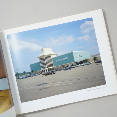 Uncommon Places: The Complete Works / Stephen Shore(スティーブン・ショア)