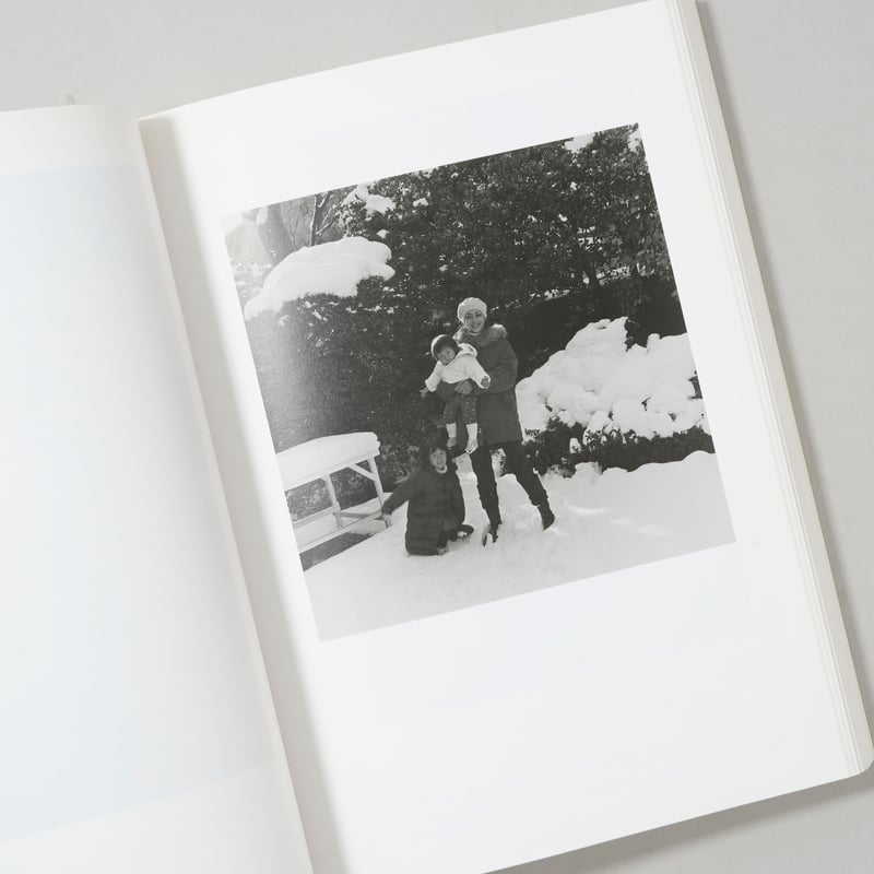 at Home / 上田義彦(Yoshihiko Ueda) | bookobscura｜写真