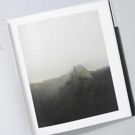 INVISIBLE: Covert Operations and Classified Landscapes / Trevor Paglen(トレヴァー・パグレン)