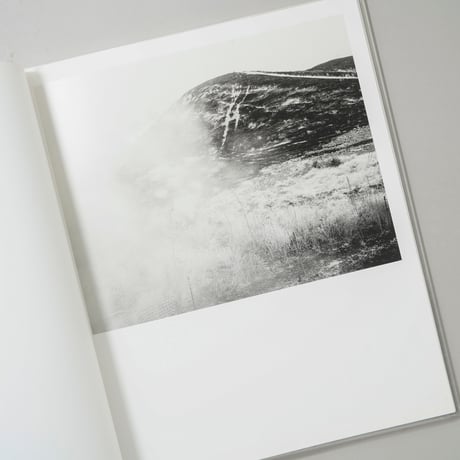 [新刊/New] The Weight Of Ash / Ian Bates(イアン・ベイツ)