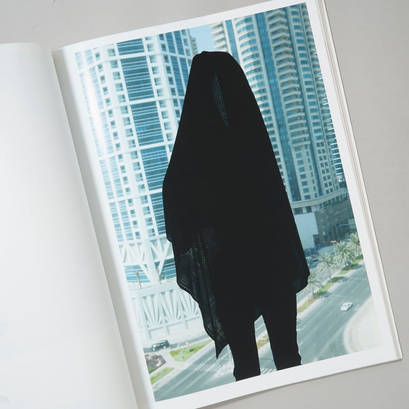 Umbra / Viviane Sassen(ヴィヴィアン・サッセン) | bookobscu