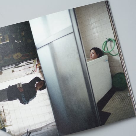 [新刊/NEW]  SELF-PORTRAITS /長島有里枝 (Yurie Nagashima)