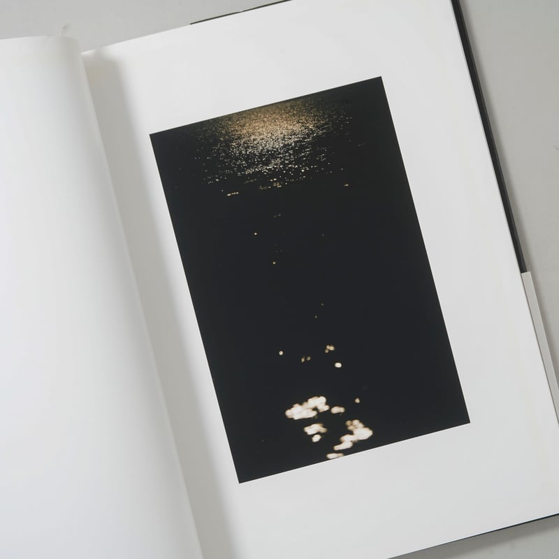 KIPUKA / 岩根愛(Ai Iwane) | bookobscura｜写真集専門書店｜写真